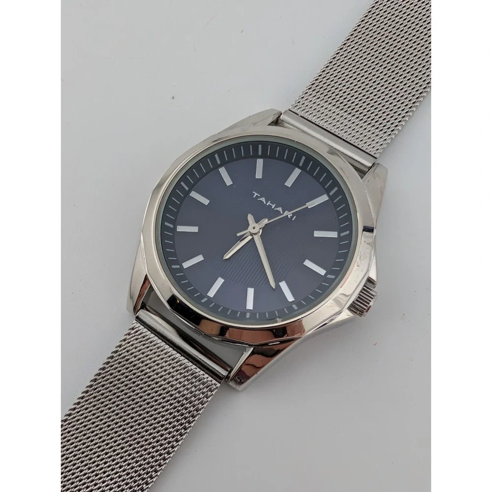 Tahari‎ Watch Women 33mm Case Blue Dial Mesh Metal Adjustable Band- New Battery